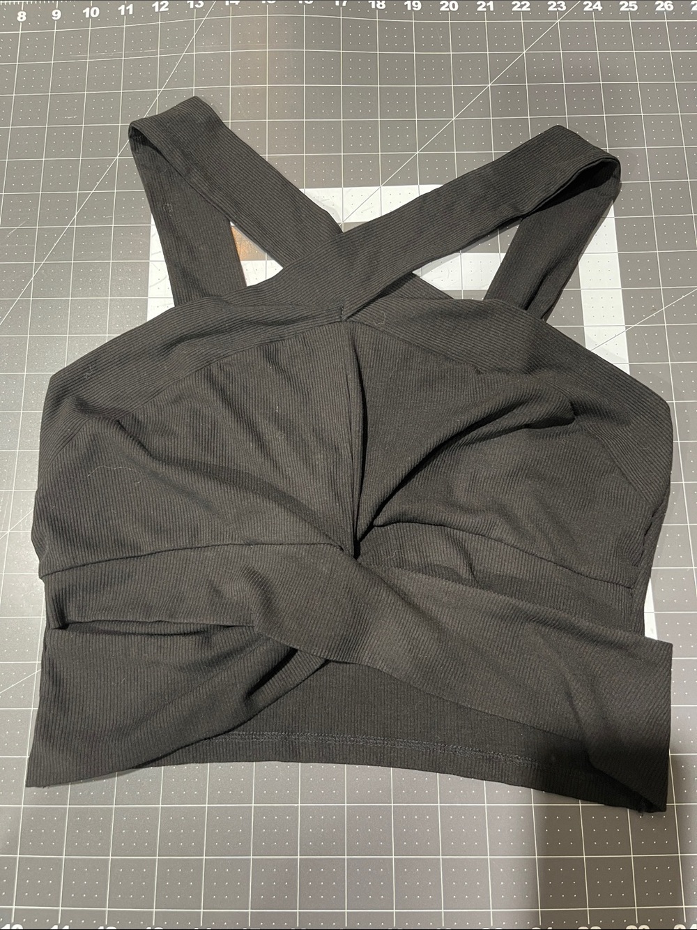Cider Black Cross-Back Ribbed Crop Tank
